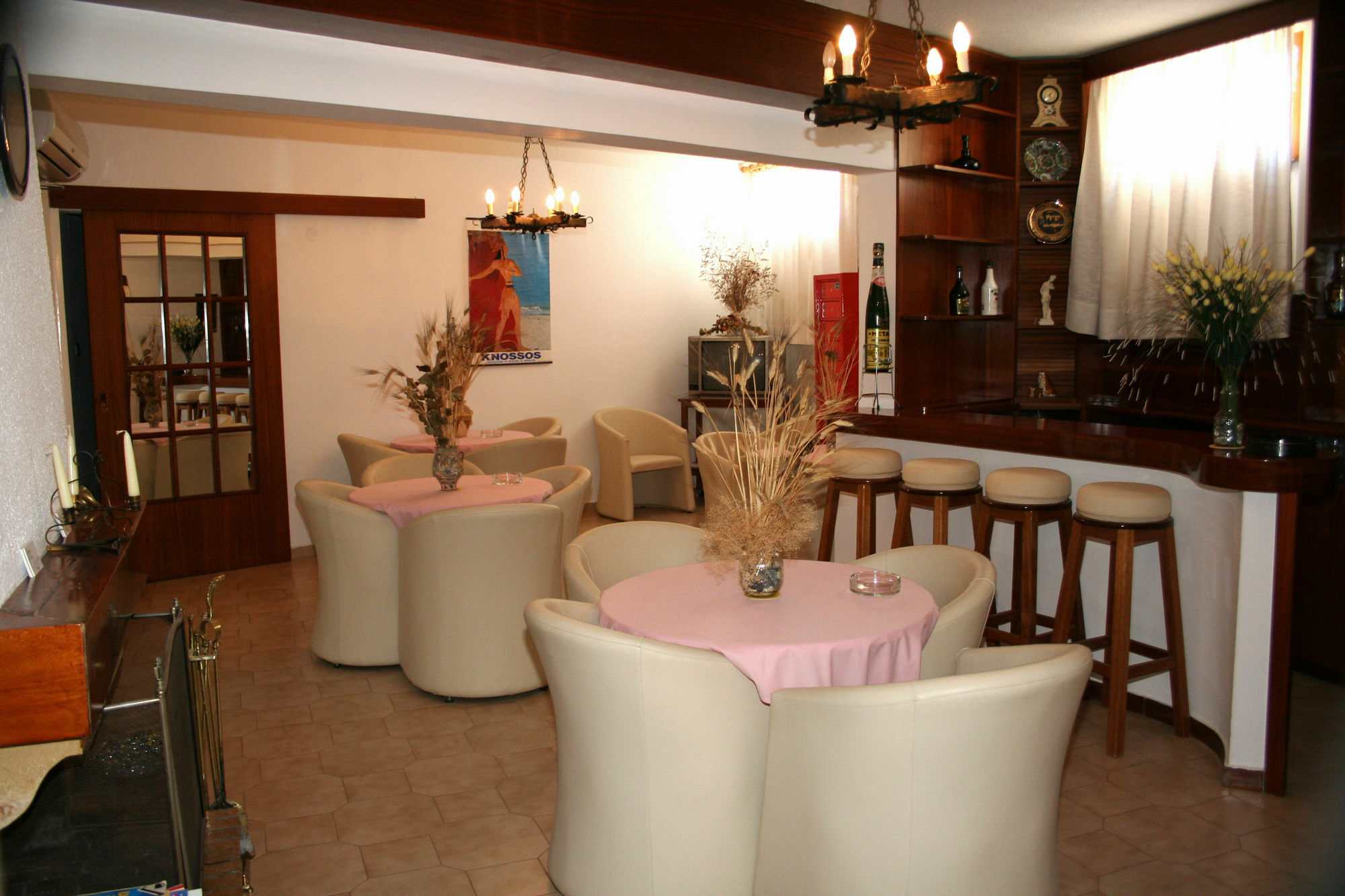 Lovely Holidays Hotel Limenas Chersonisou Exterior foto